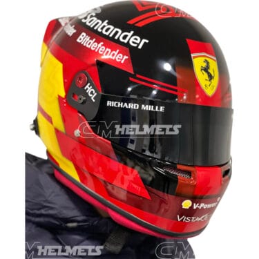 carlos-sainz-2023-f1-helmet-be10